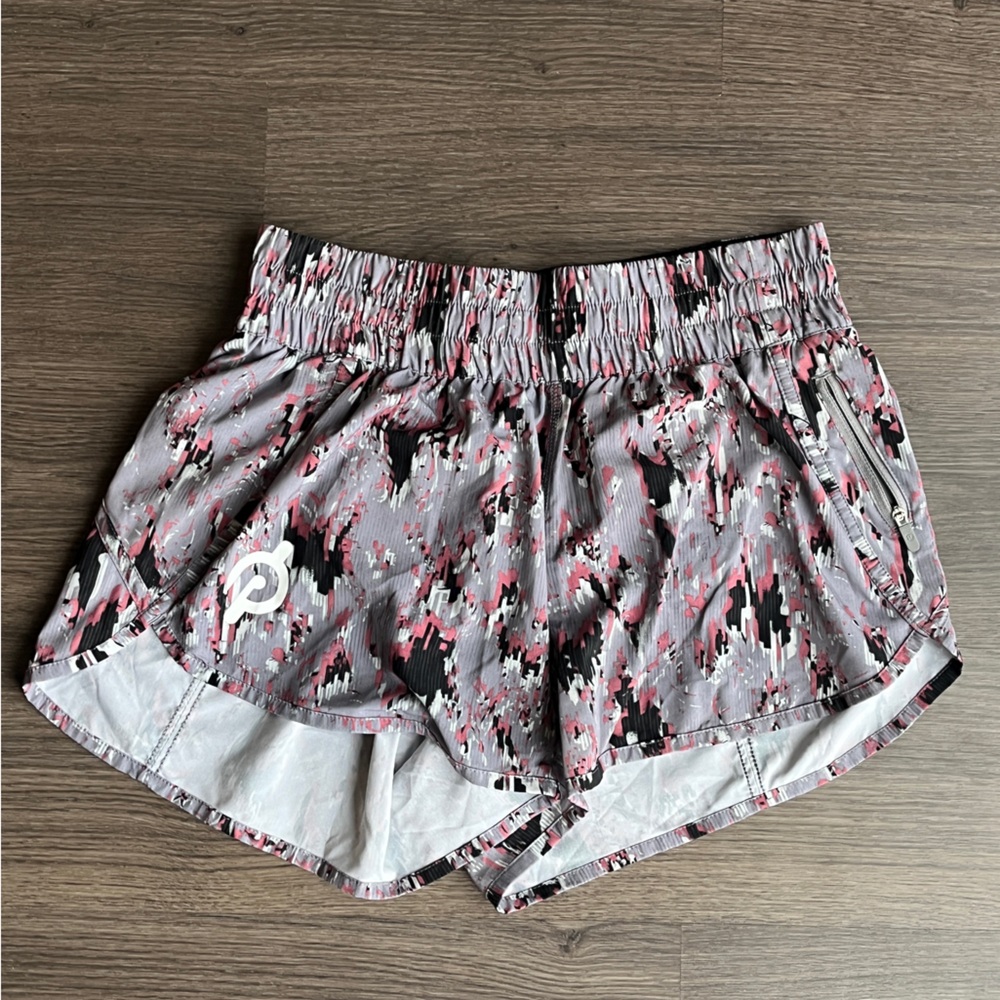 NWOT LULULEMON Shorts Peloton